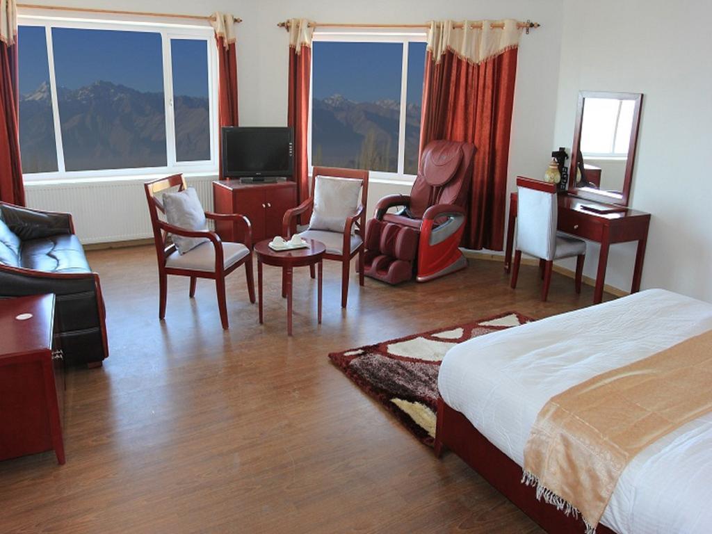 The Zen Ladakh Hotel Leh Exterior foto