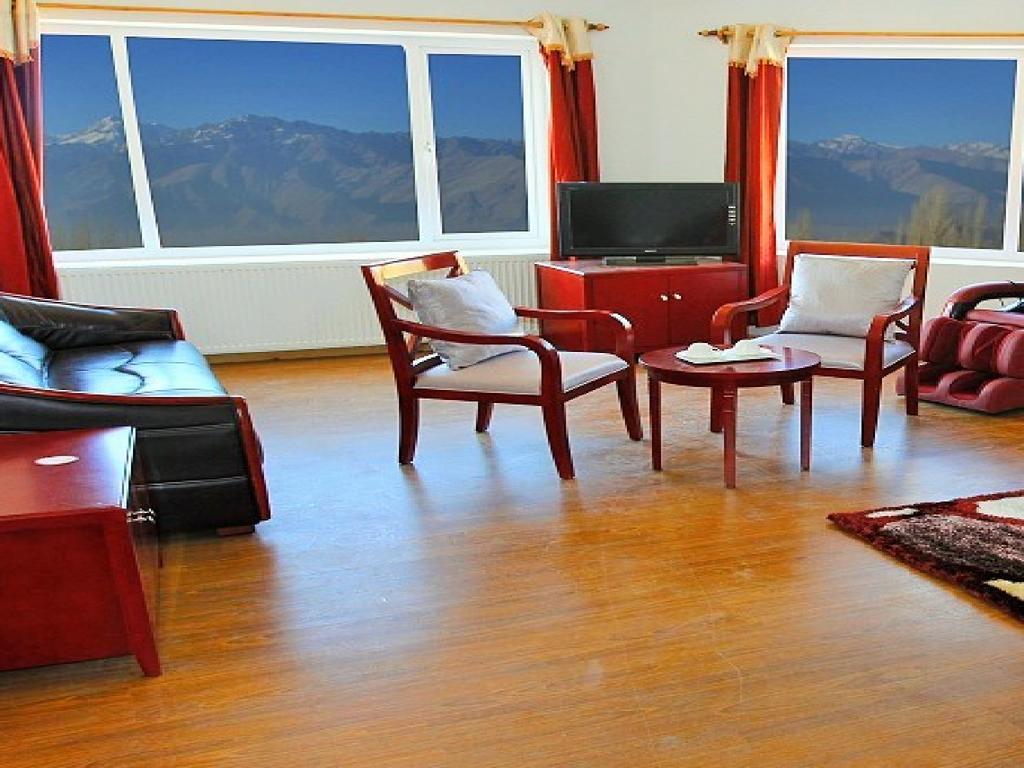 The Zen Ladakh Hotel Leh Exterior foto